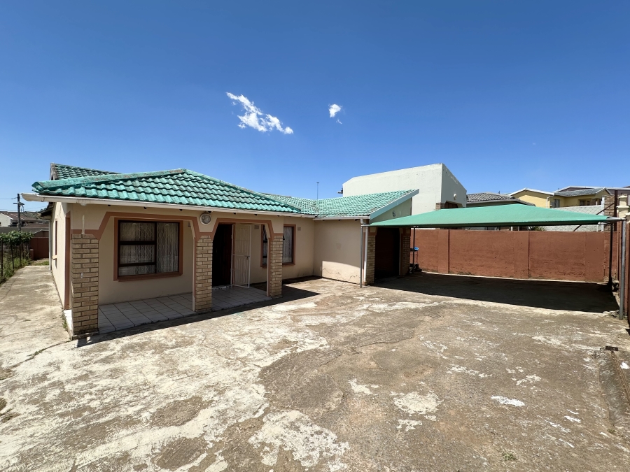 5 Bedroom Property for Sale in Mbuqu Eastern Cape